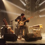 Pierre-LaRue-Feb-2010-live-banjo-with-audience